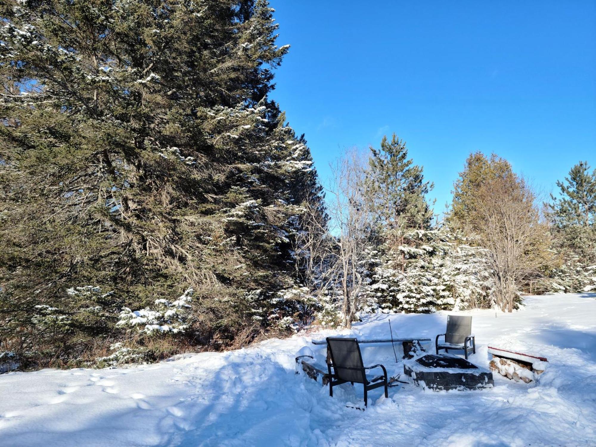 Chalets Nabu La Sacacomie - Riviere - Billard 圣亚历克西德蒙 外观 照片